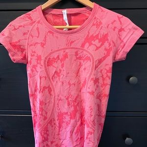 Lululemon Swiftly Tech Shirt